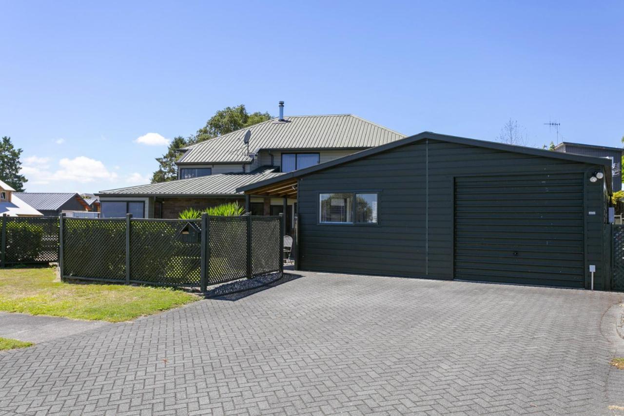 You Little Beauty - Wharewaka Beach Magic Lago Lago Taupo Exterior foto